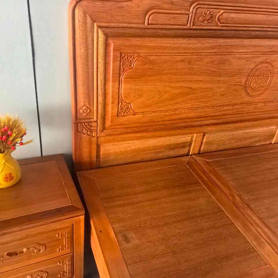 木蜡油工艺老虎脚新古典床！有1.5、1.8、2米。既大气又健康环保！(图5)